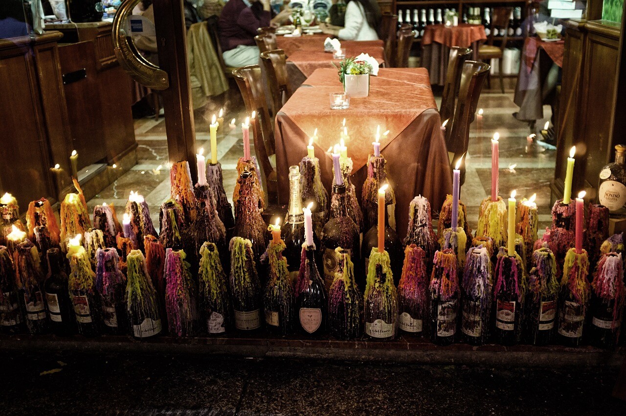 Romantic restaurant candles- entertainment is good being an au pair in Italy