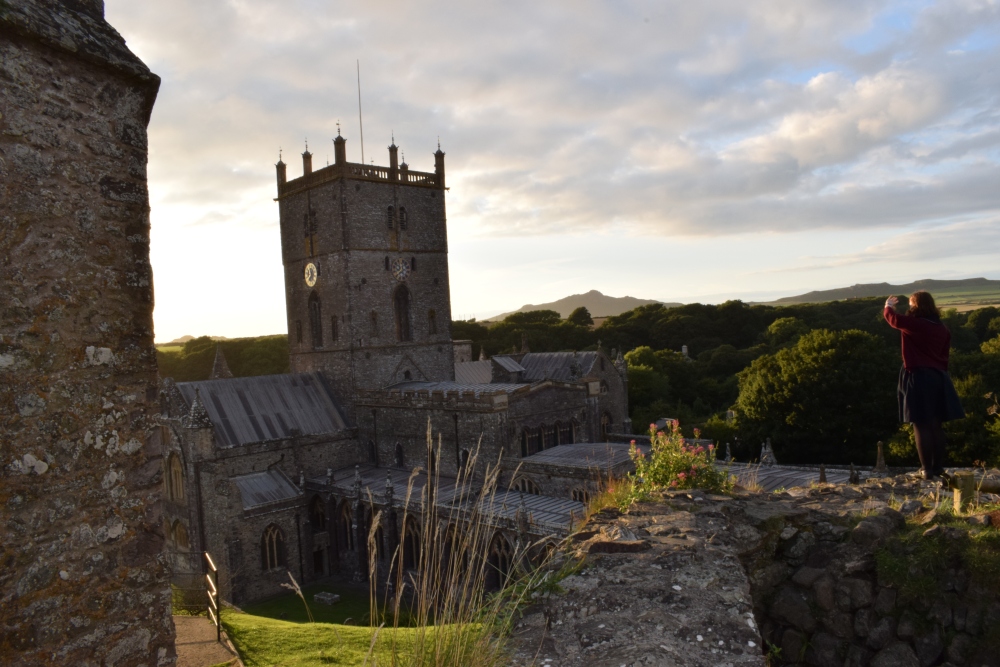 Dusk at St Davids cathedral on your 3 day Wales tour